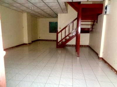 ทาวน์โฮม ถนนรังสิต-นครนายก : ทาวน์เฮ้าส์ สำหรับขาย ทาวน์เฮ้าส์ ณัฐวดี  ธัญบุรี-ปทุมธานี