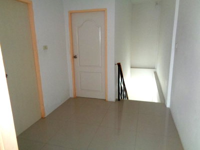SHOP HOUSE 27 Sq.w. Muang Surat Thani Surat Thani for 4.7M