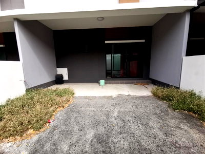 TOWN HOUSE 18 Sq.w. Nong Khaem Bangkok for 3.2M