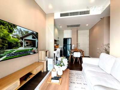 Condos for rent : For Rent Condo THE SAINT RESIDENCES Building B, Floor 38,2 bed room, Room size 55 sqm