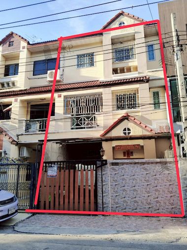 ขาย ทาวน์โฮม 3 ชั้น เดินทางสะดวกทั้งฝั่งธนฯ และข้ามไปโซนบางรัก–สาทร พร้อมมูลค่าเพิ่มจากรถไฟฟ้า MRT สายสีม่วงในอนาคต | รหัส 93302