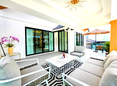 Houses for sale Bang Lamung Chonburi : “Private Pool Villa in South Pattaya – Soi Kor Phai 10 🏝️