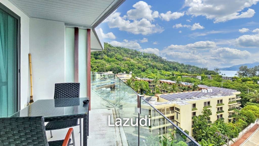 Studio Condo with private Rooftop Terrace and Jacuzzi Near Patong Beach - image 2