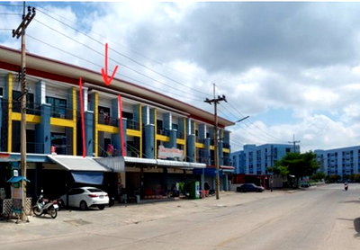 SHOP HOUSE 20 Sq.w. Si Racha Chonburi for 4.1M