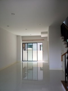 TOWN HOUSE 18.1 Sq.w. Saphan Sung Bangkok for 5.2M