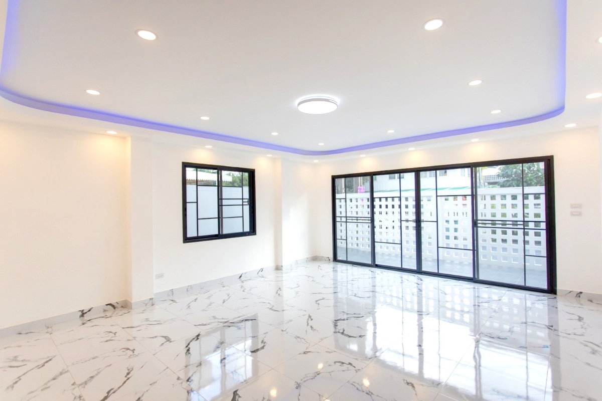 picture CB081, Home Office for sale 4 Br, Huaikhwang. - 12/37