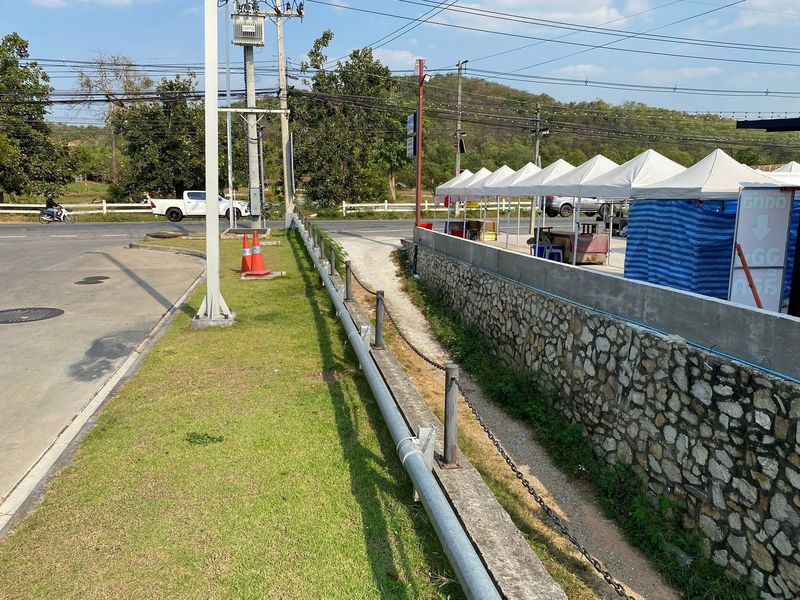 รูป ขายที่ดินสวย ติดถนนเก้ากิโล ศรีราชา ทำเลค้าขายดีมาก - รูปที่ 7/10