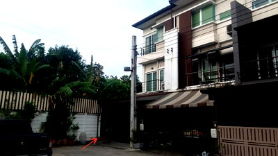 ทาวน์โฮม เมืองนนทบุรี นนทบุรี : ทาวน์เฮ้าส์ สำหรับขาย ทาวน์เฮ้าส์ เมืองนนทบุรี
