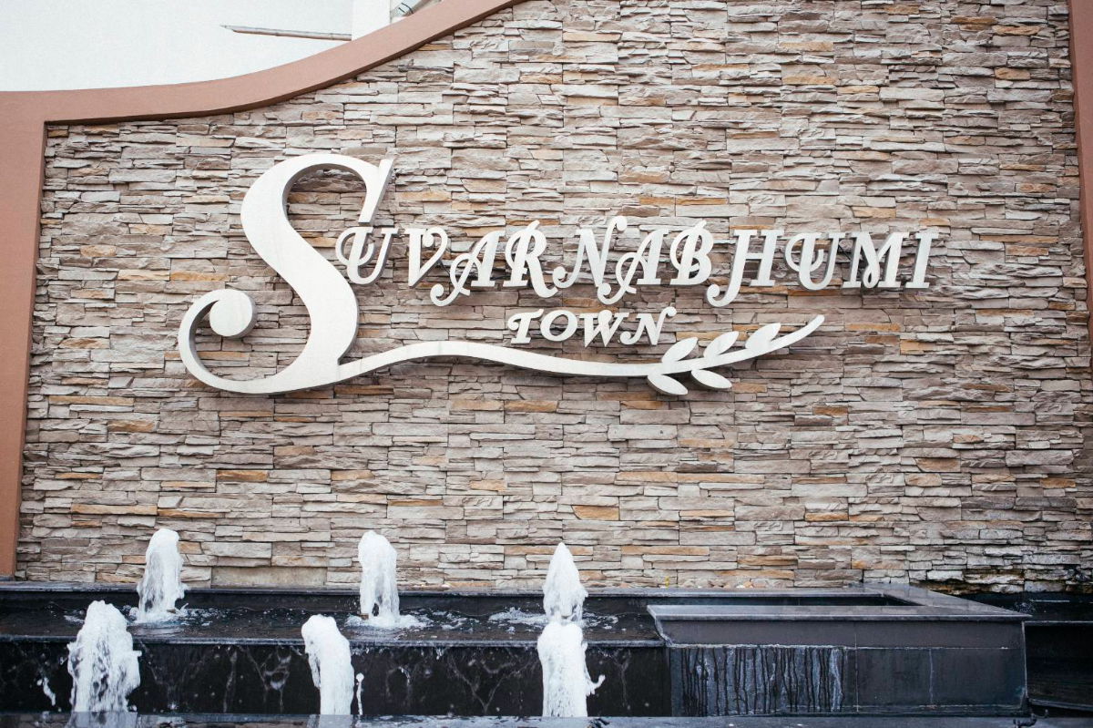 รูป ให้เช่า ขายทาวน์โฮม 3 ชั้น (บ้านใหม่ บ้านใหญ่) โครงการสุวรรณภูมิทาวน์ @ หัวตะเข้ ซอยลาดกระบัง 54/3 ติดถนน ใกล้สนามบินสุวรรณภูมิ - รูปที่ 2/14