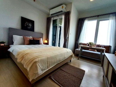 ขายคอนโด : ขาย คอนโด Chapter One ECO Ratchada-Huaikwang (แชปเตอร์ วัน อีโค รัชดา - ห้วยขวาง) 22 ตรม 1 นอน 1 น้ำ ชั้น 20 จอดรถได้ 1 คัน