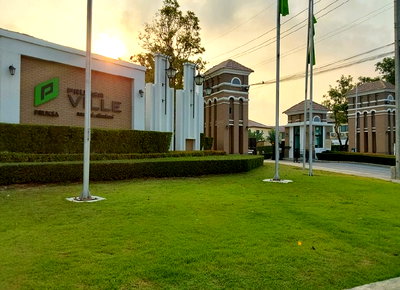 ทาวน์โฮม นิคมบางปู(เหนือ) : ทาวน์เฮ้าส์ สำหรับขาย ทาวน์เฮ้าส์ เมืองสมุทรปราการ