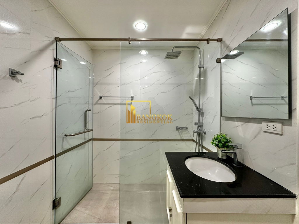 รูป Contemporary 3 Bedroom Apartment For Rent in Phrom Phong - BR20619AP - รูปที่ 15/37