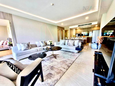 คอนโดให้เช่า : ให้เช่าคอนโด ฟินน์ สุขุมวิท 31 อาคาร 1 ชั้น 4 3 ห้องนอน ขนาด 114 ตรม ใกล้ EmQuartier