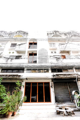 อาคารพาณิชย์ คริสตัล ดีไซน์ เซ็นเตอร์ : CB025♛♚อาคารพาณิชย์ ขาย 3 ห้องนอน⚝นวมินทร์♜ใกล้ ตลาดปัฐวิกรณ์∞099-5919653,065-9423251▚Line@sureresidence