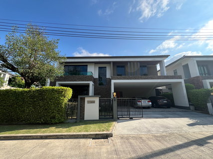 รูปภาพ 🏡 ให้เช่าบ้านเดี่ยว The Grand บางนา – วงแหวน บ้านแปลงมุม บรรยากาศร่มรื่น เงียบสงบ เป็นส่วนตัวสูง