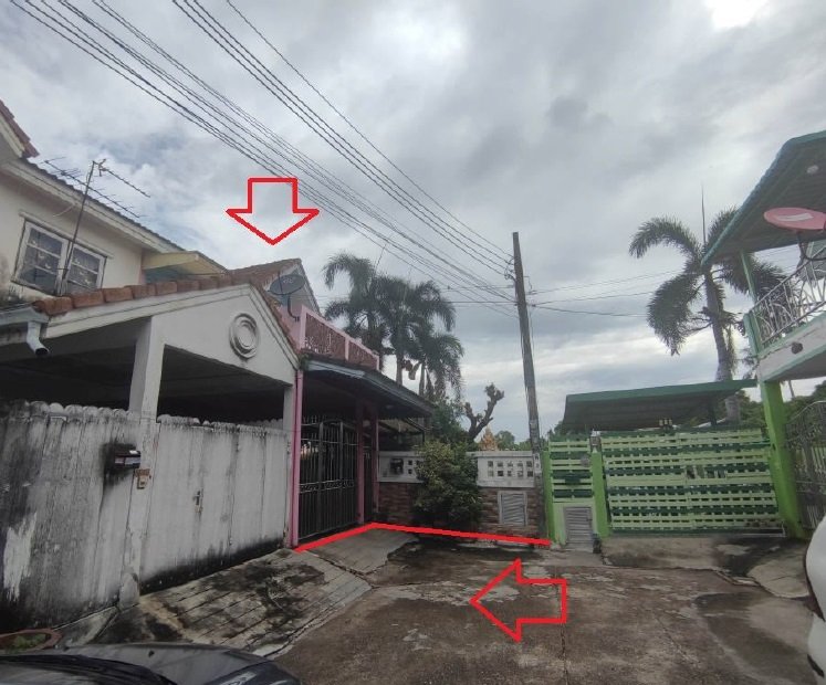 ขายบ้านเดี่ยว : บ้านแฝด 50 ตร.วา ชนันธร 2 หนองแขม หนองแขม กรุงเทพมหานคร 3.3M