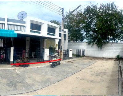 TOWN HOUSE 26 Sq.w. Pluak Daeng Rayong for 1.6M
