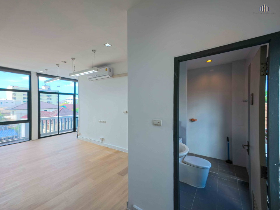 รูป ห้ามพลาด Home Office !! ขายถูกโฮมออฟฟิศขนาด 50 ตร.ว ใช้สอย 147.55 ตร.ม ทำเลเชื่อมต่อลาดพร้าวเลียบด่วนรามอินทราเหมาะธุรกิจและอาศัย !! | #TPI-2850 - รูปที่ 19/19