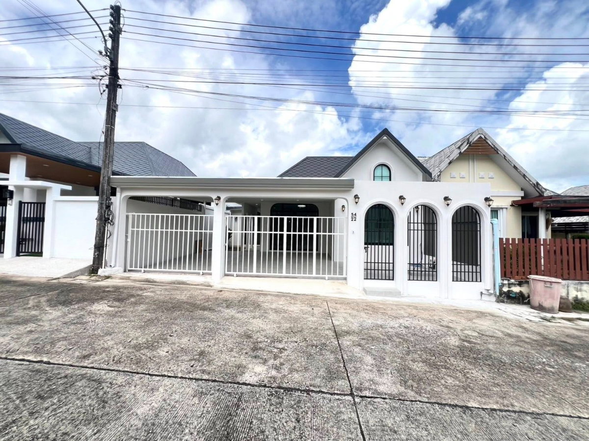 🏡 Newly Renovated English Modern Semi-Detached Home in Pa Khlok – 3 Bedrooms for 4.19 MB