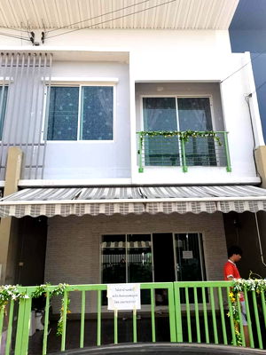 ทาวน์โฮมให้เช่า : 🏠 ให้เช่าบ้าน : Pleno Sathorn-Suksawat (พลีโน่ สาทร-สุขสวัสดิ์)   รหัสทรัพย์ | 📌LNP-H406