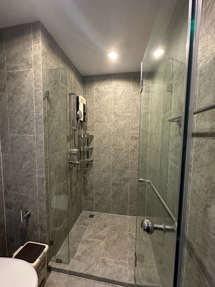 รูป ✨ห้องสวย ราคาดีสุดๆ ตกแต่งเฟอร์ครบ เดินทางสะดวกใกล้ BTS เอกมัย | Code DS2342 Line : @Dstay - รูปที่ 13/14