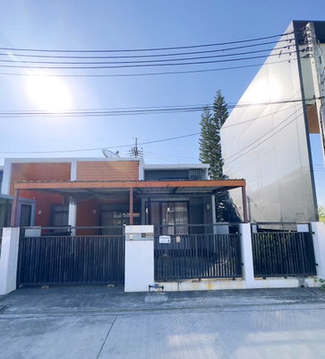 TOWN HOUSE 32 Sq.w. Pluak Daeng Rayong for 2.1M