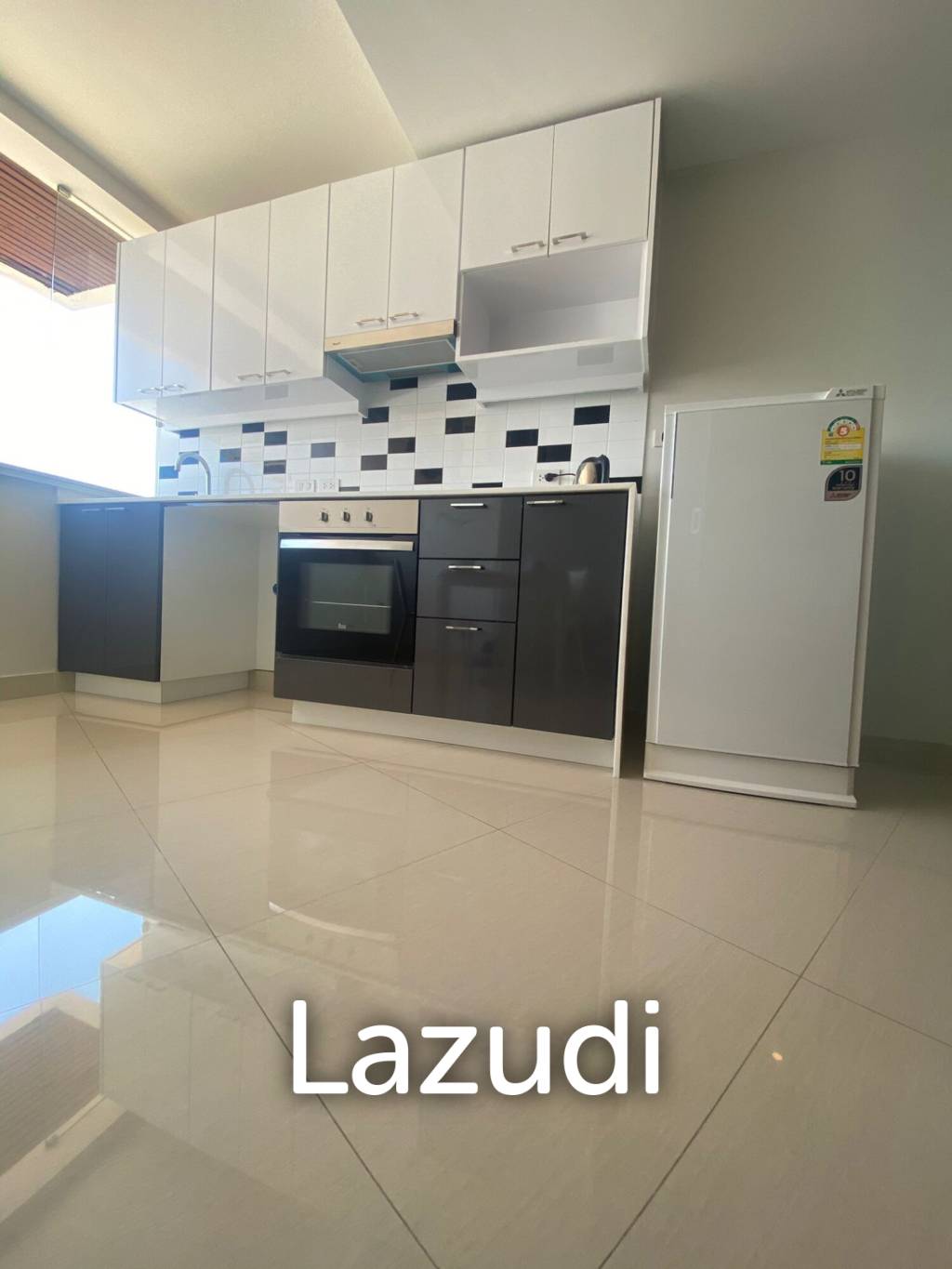 Spacious Studio Condo For Sale In Patong - image 5