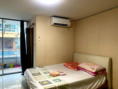 Condos for rent : G 4159🚨 中国客户，请加微信。(在联系方式的旁边) For rent Ratchada City 18 🅻🅸🅽🅴❤️💜@condopremium💜❤️Ready to move in ⬛🟨 📞 065 695 3645🟨⬛