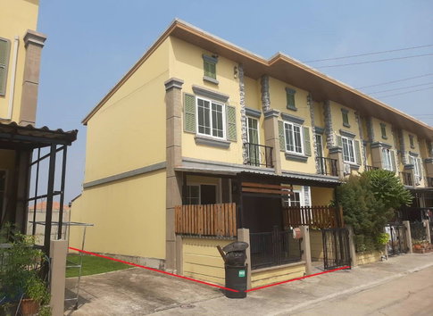TOWN HOUSE 16.9 Sq.w. Khlong Luang Pathumthani for 2.6M