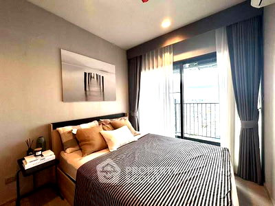 Condos for rent : High-Floor 1-BR 36 Sqm At Life Asoke - Rama 9, 300m to MRT Phra Ram 9 (ID 2334151)