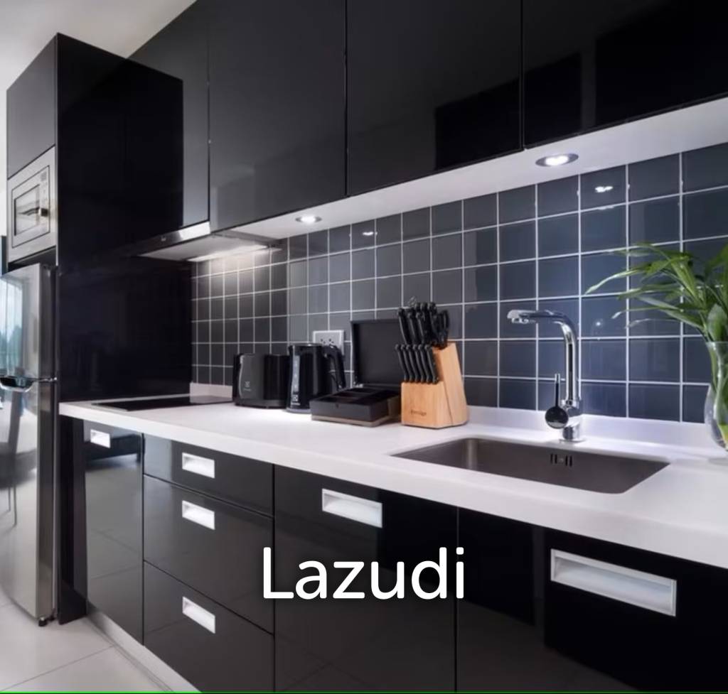 Studio Condo with private Rooftop Terrace and Jacuzzi Near Patong Beach - image 4