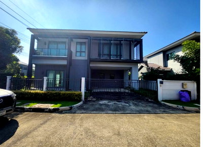 บ้านเดี่ยว โรงเรียนนานาชาติเด่นหล้า : บ้านเดี่ยว สำหรับขาย บ้านเดี่ยว เซนโทร ราชพฤกษ์-แจ้งวัฒนะ ปากเกร็ด-นนทบุรี