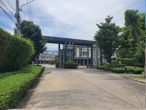 TOWN HOUSE 20 Sq.w. Pak Kret Nonthaburi for 2.7M