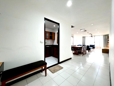 ขายคอนโด : ขายคอนโด รามา ฮาเบอร์ วิว ใจกลางศรีราชา วิวทะเลพาโนรามา ระเบียงใหญ่ ใกล้โรบินสันศรีราชา