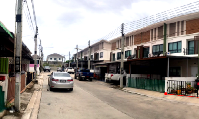 TOWN HOUSE 20 Sq.w. Pluak Daeng Rayong for 1.8M