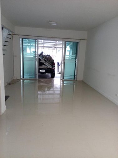 3-bed townhouse for rent, 21 sq wah, Townplus Prachauthit