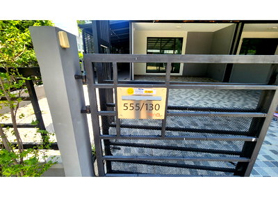TOWN HOUSE 31.8 Sq.w. Khlong Sam Wa Bangkok for 4.4M