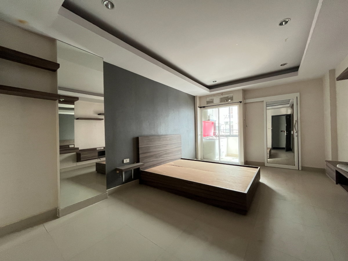 รูป ขายที่ดินพร้อมอาคารอพาร์ทเม้นท์ 6 ชั้น จำนวน 299 ห้อง อ.สามพราน จ.นครปฐม - รูปที่ 7/16