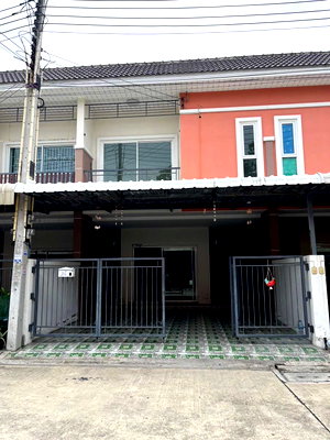 TOWN HOUSE 21 Sq.w. Muang Chon Buri Chonburi for 2.1M