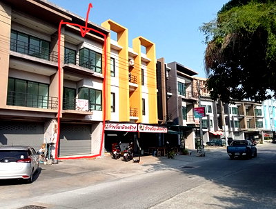 SHOP HOUSE 21 Sq.w. Muang Chon Buri Chonburi for 4.6M