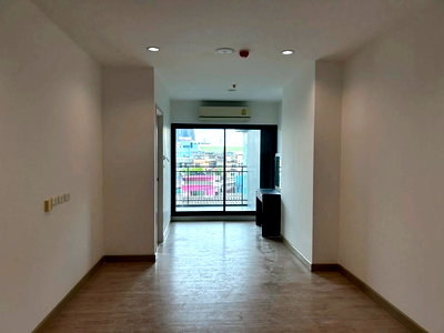 Condos for sale : Thana Astoria Pinklao, near MRT Bang Yi Khan. New rooms.