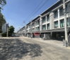 listing thumbnail image 4