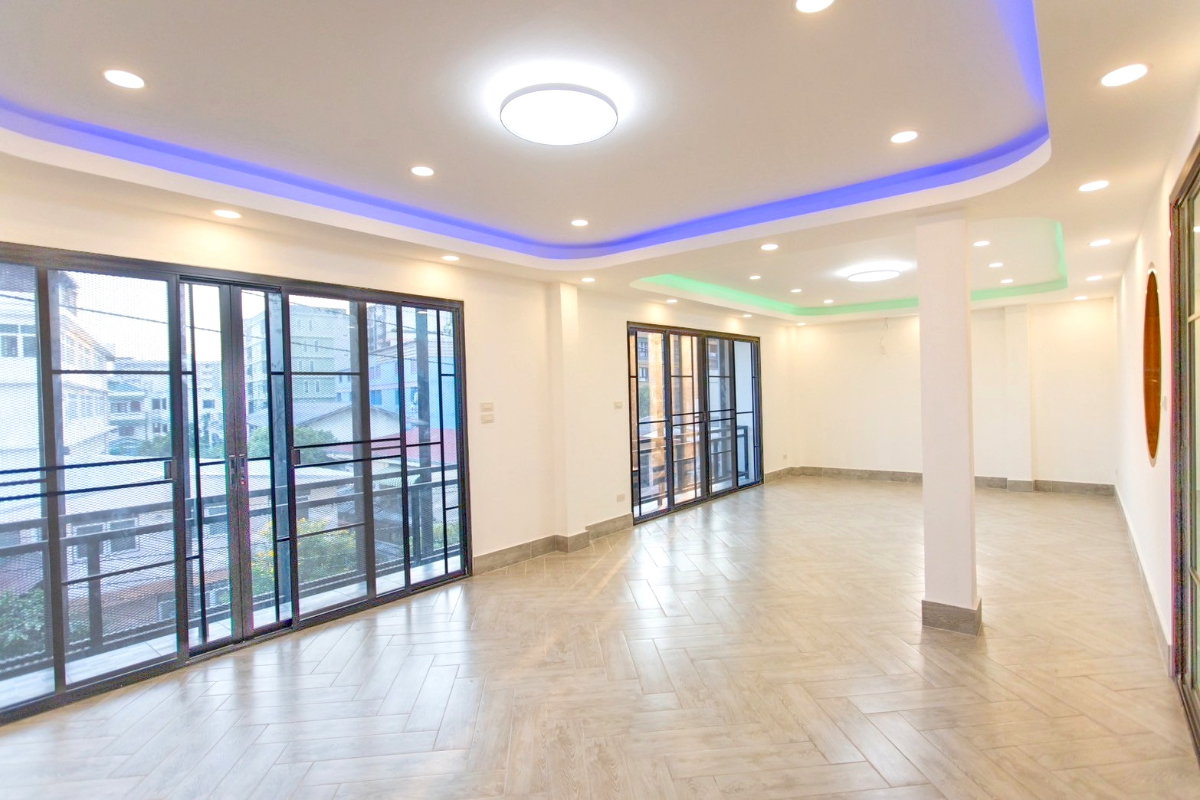 picture CB081, Home Office for sale 4 Br, Huaikhwang. - 21/37