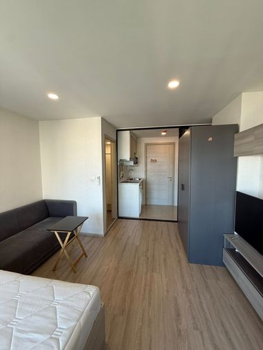 บรอมป์ตัน เพ็ท เฟรนด์ลี่ สำโรง - สเตชั่น Studio ชั้น 5 ขนาด 24 ตร.ม. เช่า 11,500 บาท/เดือน Ready to move in