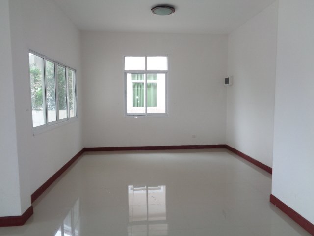 รูป บ้านเดี่ยว สำหรับขาย กันยารัตน์ เดอวินเทจ - รูปที่ 2/6