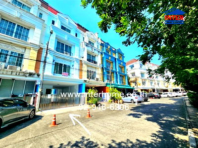 ทาวน์โฮม ถนนสุขุมวิท : ขายทาวน์โฮม 4 ชั้น พลัสพาร์ค อเวนิว ลาซาล-ศรีนครินทร์