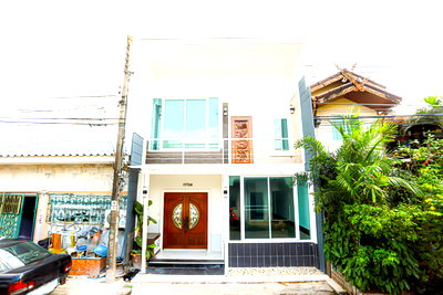 Townhouses for sale เกษตร : CB029, Townhouse for sale 3 Br, Ladprao.