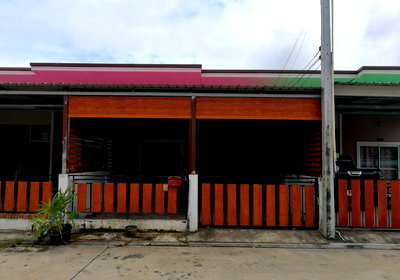 TOWN HOUSE 26 Sq.w. Ban Bung Chonburi for 1.6M