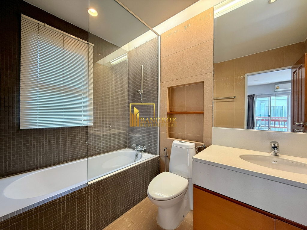 รูป Sukhumvit 36 Garden Village | Fabulous 4 Bedroom Pool Villa - BR28316SH - รูปที่ 42/50