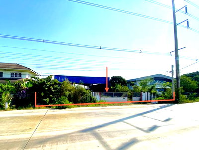 OFFICE 1761.1 Sq.w. Phanat Nikhom Chonburi for 20.9M